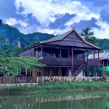 Nasrul House Homestay For Backpackers Maros Exterior foto