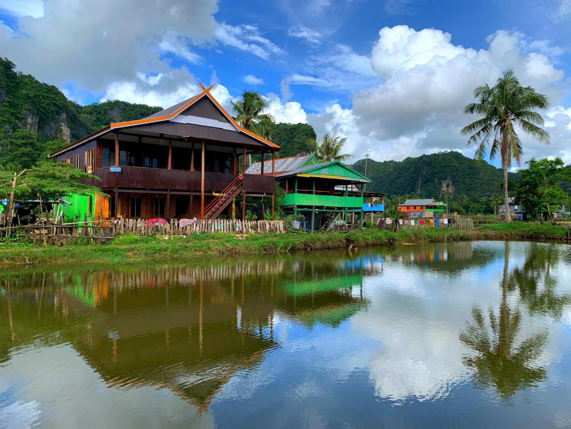 Nasrul House Homestay For Backpackers Maros Exterior foto