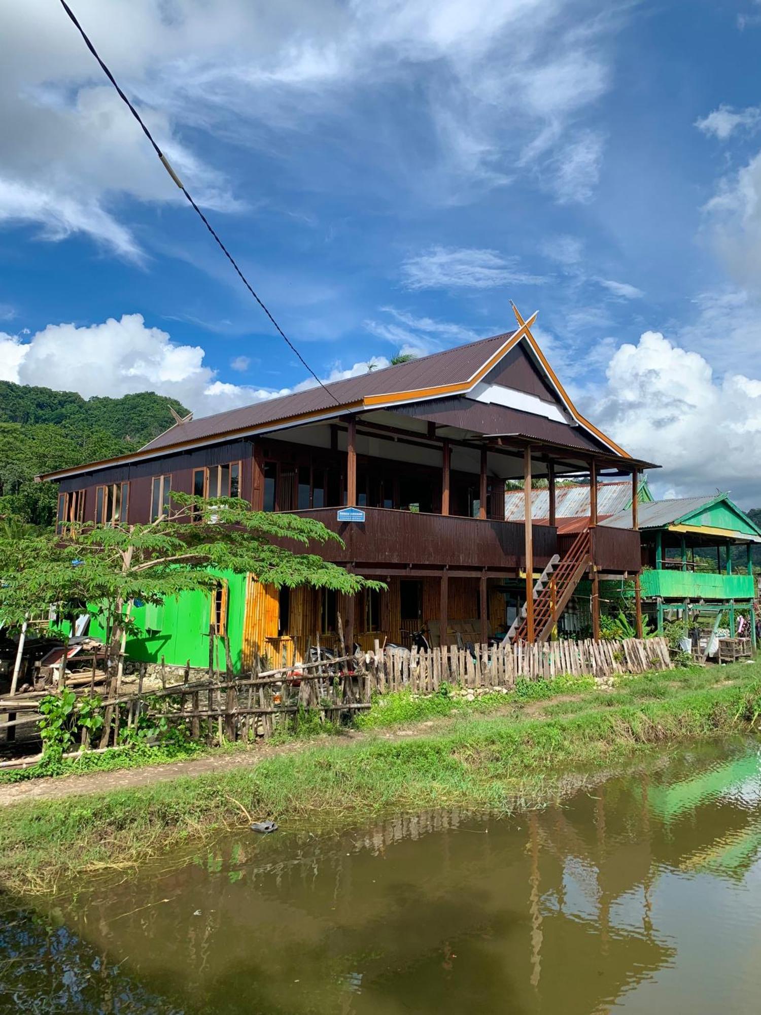 Nasrul House Homestay For Backpackers Maros Exterior foto