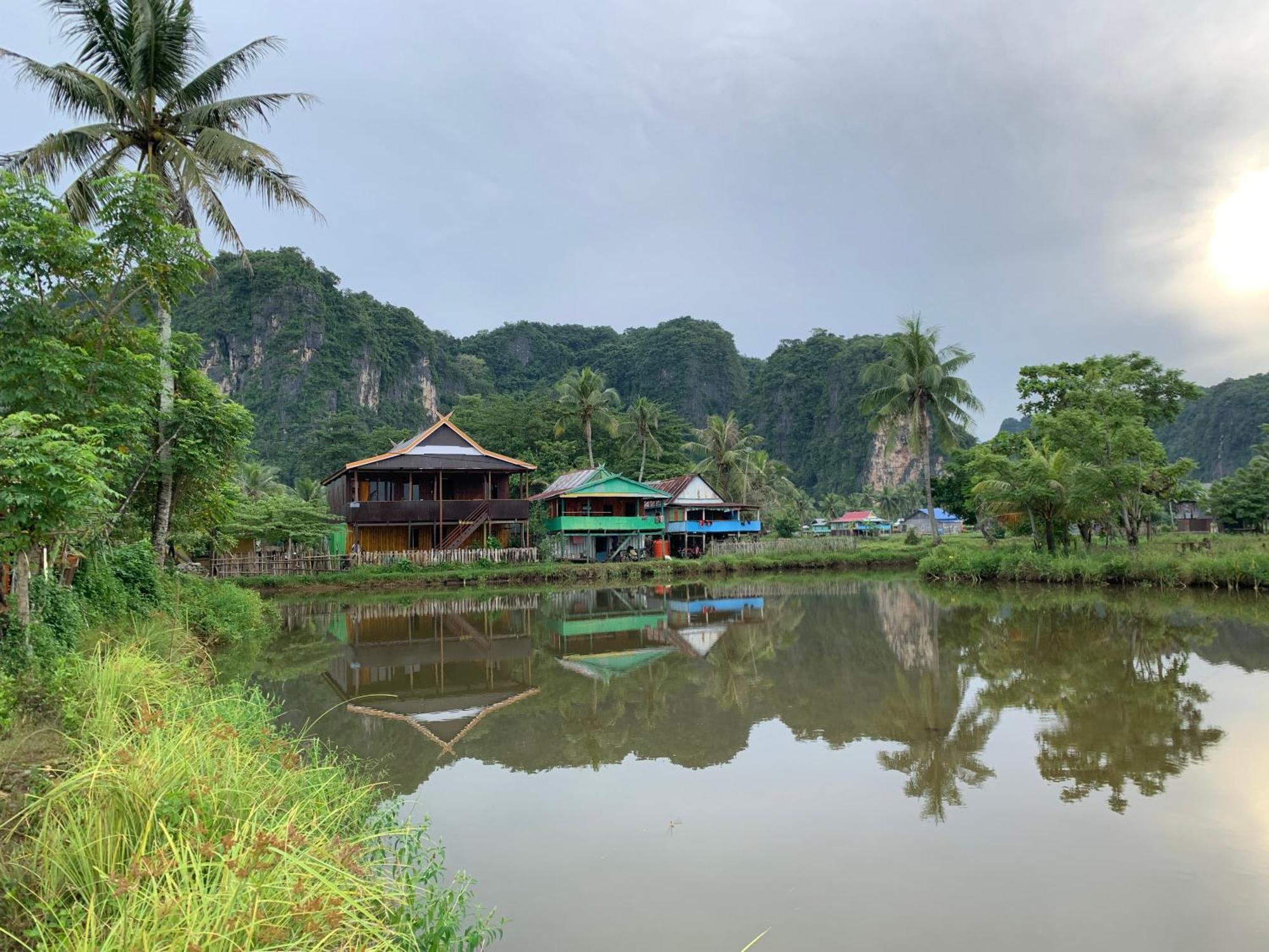 Nasrul House Homestay For Backpackers Maros Exterior foto